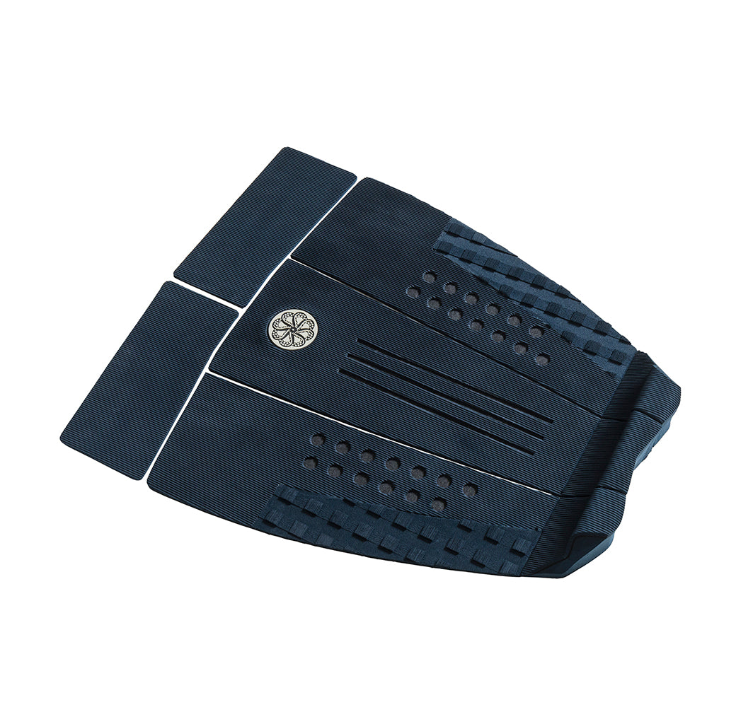Chippa Wilson IV Signature Traction Pad- Midnight/Black