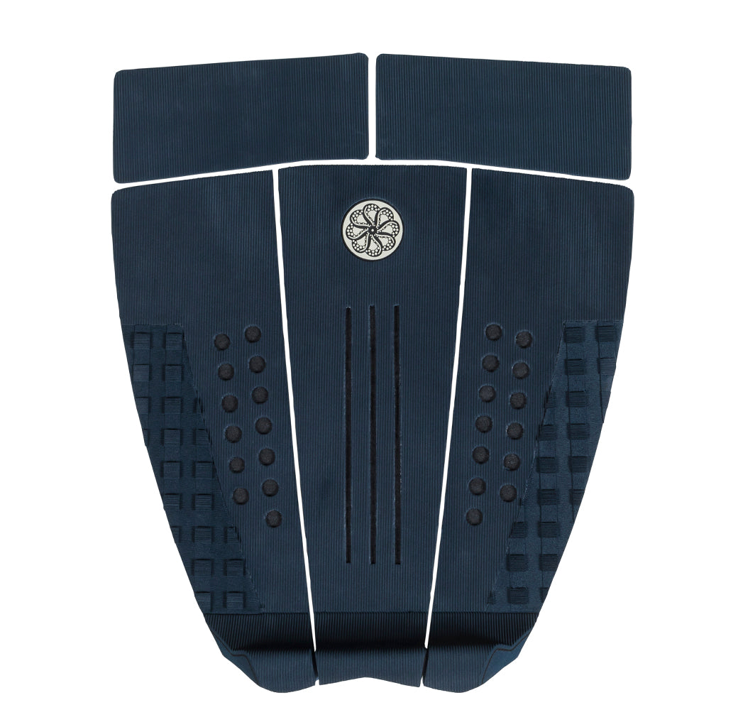 Chippa Wilson IV Signature Traction Pad- Midnight/Black